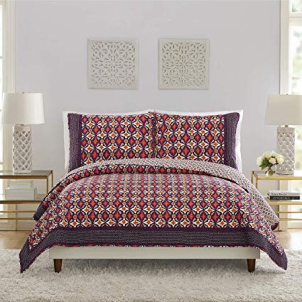 New Vera Bradley full/queen water geo quilt
